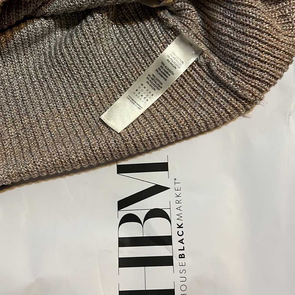 White House black market beautiful sweater silver and gold pink size sp - Picture 7 of 8